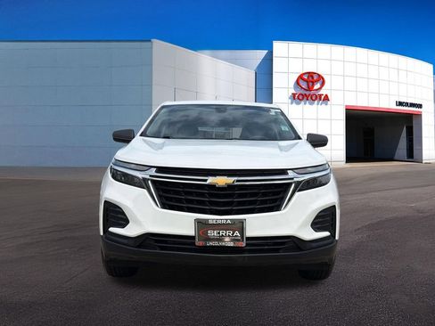 Used 2024 Chevrolet Equinox LS w/ LS Convenience Package FWD image 4