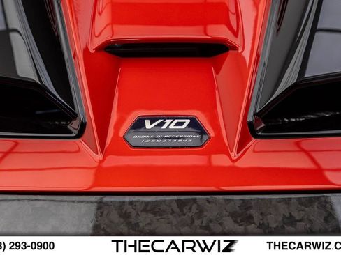 Used 2023 Lamborghini Huracan Tecnica RWD image 28