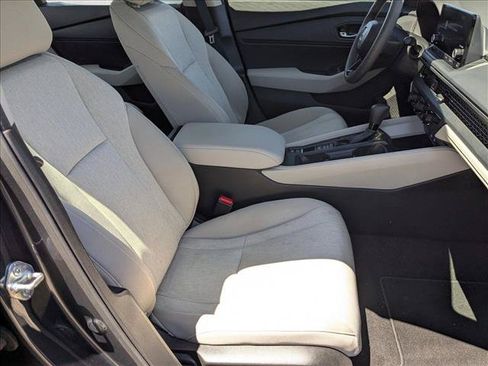 Used 2025 Honda Accord SE image 20