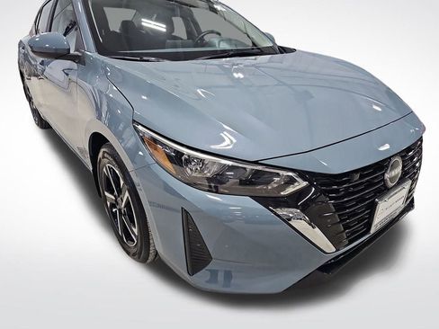 Used 2025 Nissan Sentra SV w/ All-Weather Package image 11