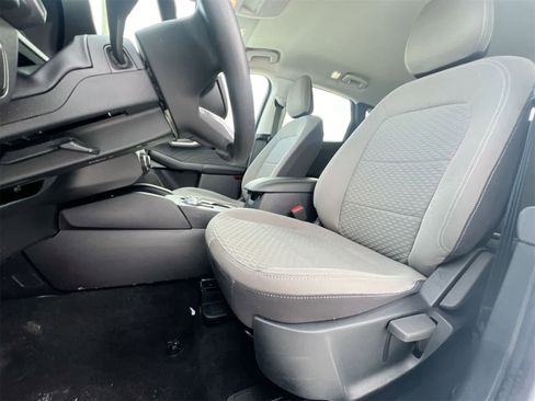 Used 2022 Ford Escape SE image 16