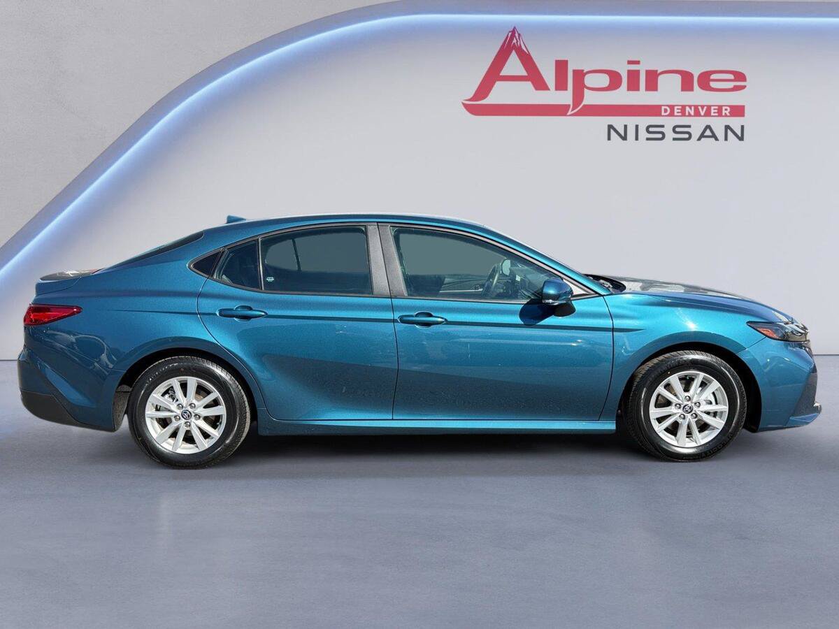 Used 2025 Toyota Camry LE FWD image 6