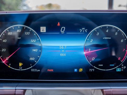 Used 2026 Mercedes-Benz Maybach GLS 600 4MATIC image 9