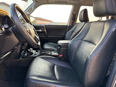 Certified 2019 Toyota 4Runner Limited AWD/4WD image 4