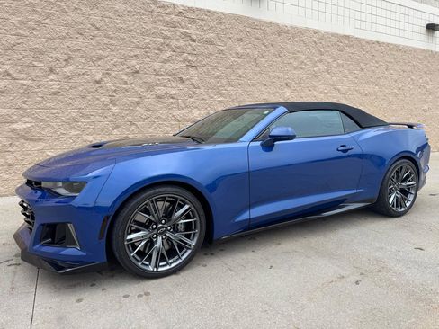 Used 2023 Chevrolet Camaro ZL1 RWD image 3
