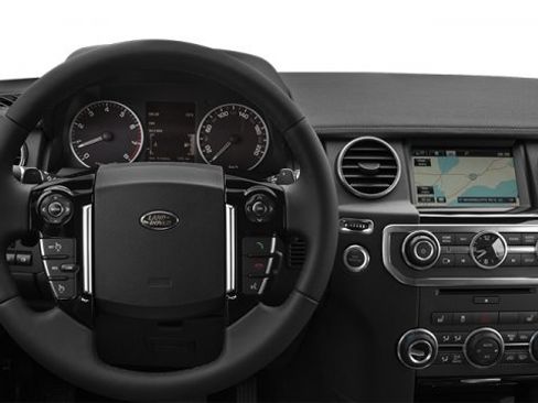 Used 2014 Land Rover LR4 HSE image 9