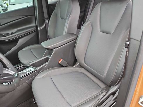 Used 2024 Buick Encore GX Preferred FWD image 17