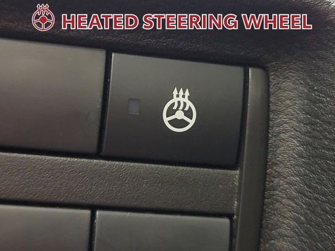 Used 2021 Nissan Kicks SR w/ SR Premium Package image 24