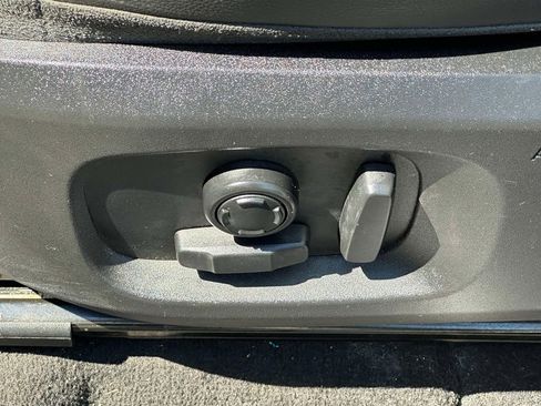 Used 2017 Land Rover Range Rover Evoque SE AWD/4WD image 14