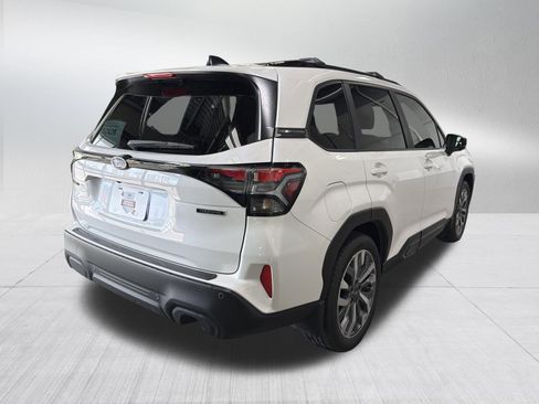Certified 2025 Subaru Forester Touring w/ Popular Package - Touring AWD/4WD image 7