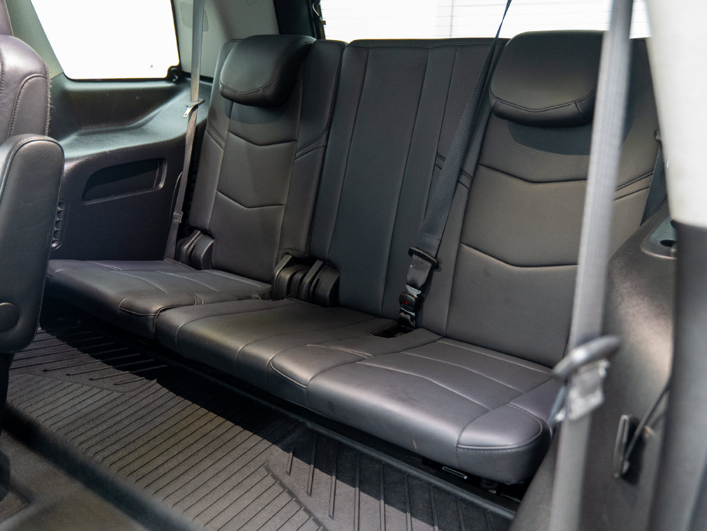 Used 2019 Cadillac Escalade Luxury AWD/4WD image 64