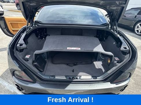 Used 2010 Ferrari California RWD image 20