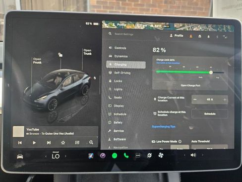 Used 2024 Tesla Model Y Long Range AWD/4WD image 42