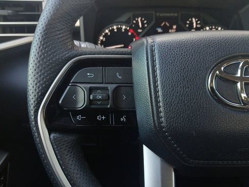 Used 2023 Toyota Tundra Limited AWD/4WD image 11