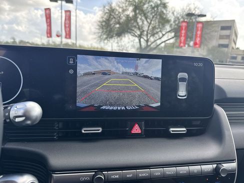 Used 2025 Hyundai Ioniq 5 SEL RWD image 28