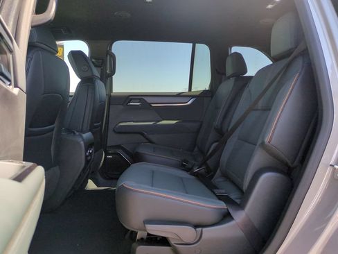 New 2026 GMC Acadia AT4 w/ Super Cruise Package AWD/4WD image 25