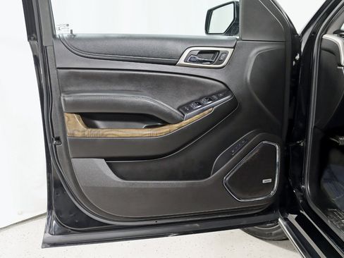 Used 2018 GMC Yukon Denali w/ Denali Ultimate Package image 36