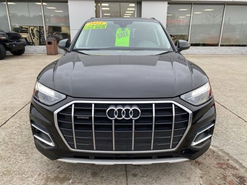 Used 2023 Audi Q5 2.0T Premium w/ Convenience Package image 11