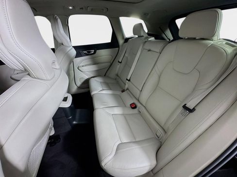 Used 2025 Volvo XC60 T8 Ultra w/ Protection Package Premier image 24