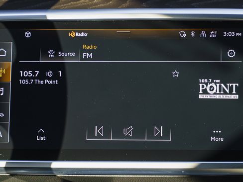 Used 2023 Audi A7 3.0T Premium Plus w/ Premium Plus image 13