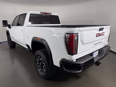 Used 2024 GMC Sierra 2500 AT4X image 6