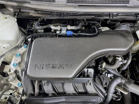 Used 2022 Nissan Rogue Sport SV w/ Technology Package image 30