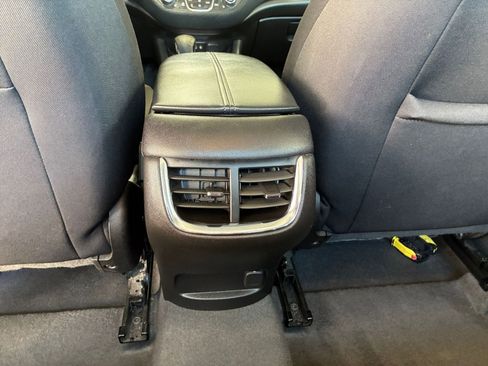 Used 2024 Chevrolet Malibu LT image 23