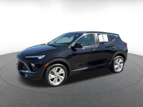 Used 2025 Buick Encore GX Preferred FWD image 8