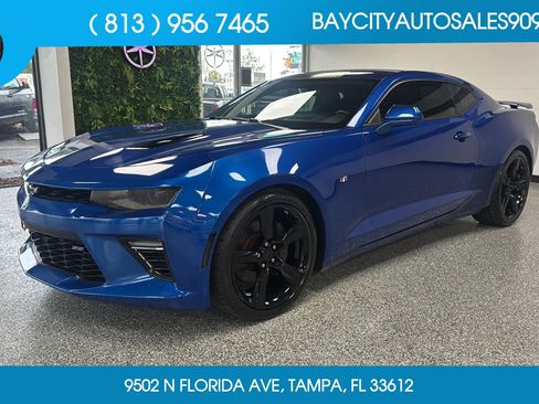 Used 2016 Chevrolet Camaro SS RWD image 1