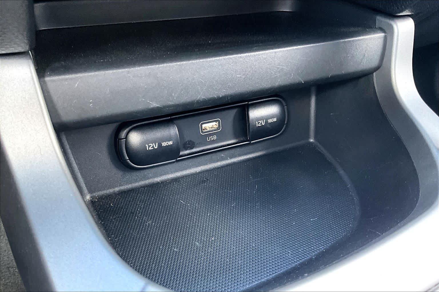 Certified 2026 Kia Seltos LX AWD/4WD image 28
