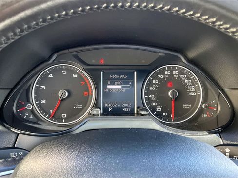 Used 2013 Audi Q5 2.0T Premium w/ Convenience Pkg AWD/4WD image 17