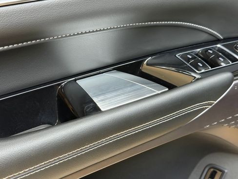 Certified 2024 Cadillac Lyriq Tech RWD image 24