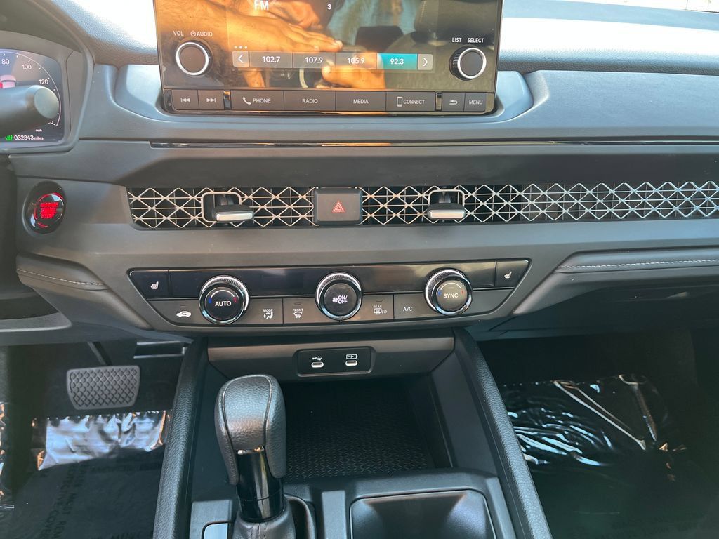 Used 2024 Honda Accord EX image 13