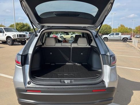 New 2026 Honda HR-V LX image 14