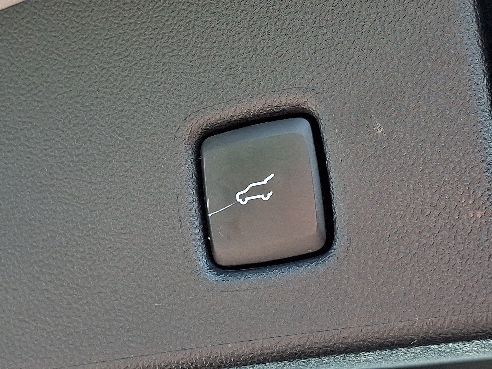 Used 2024 Ford Escape ST-Line w/ Tech Pack #1 AWD/4WD image 29