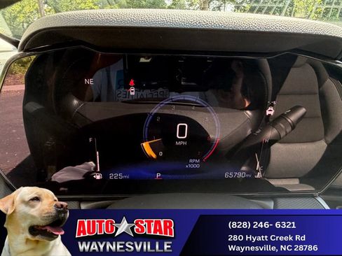 Used 2024 Chevrolet TrailBlazer LT FWD image 11