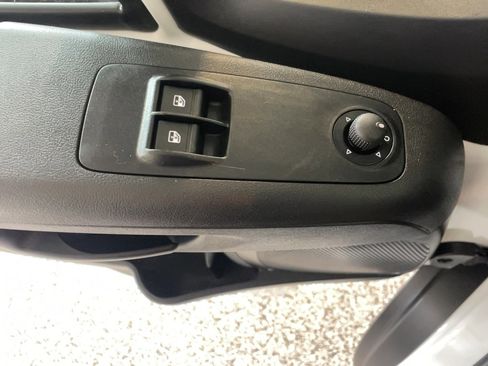 Used 2023 RAM ProMaster 3500 w/ Premium Appearance Group FWD image 11