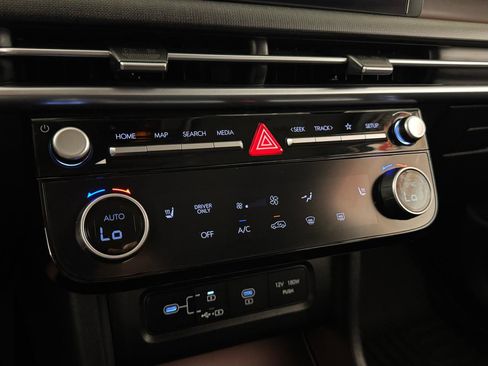 Used 2025 Hyundai Tucson SEL image 25