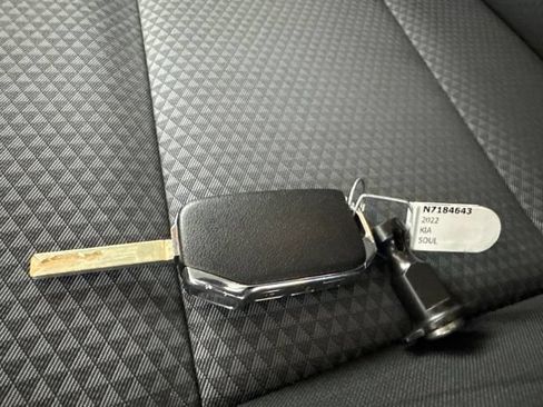 Used 2022 Kia Soul LX w/ Technology Package FWD image 27