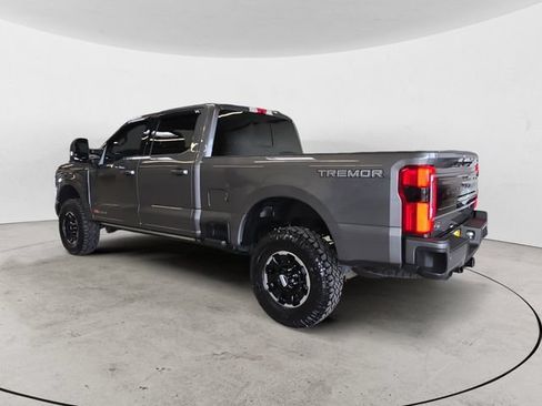Certified 2025 Ford F350 Platinum w/ Tremor Off-Road Package AWD/4WD image 7