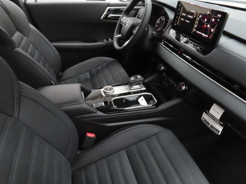 New 2026 Mitsubishi Outlander SE FWD image 23