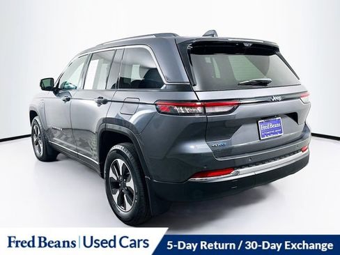 Used 2023 Jeep Grand Cherokee 4WD 4xe w/ Luxury Tech Group II image 5