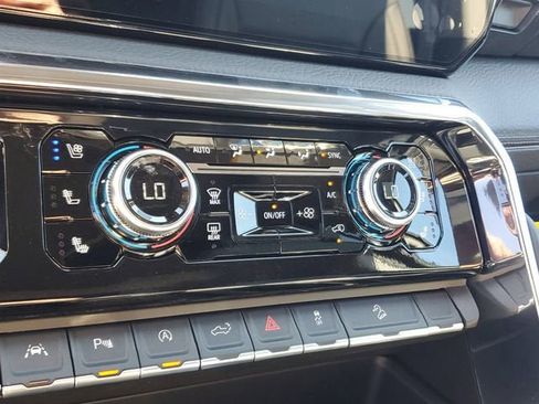 New 2026 GMC Sierra 1500 Denali w/ Denali Reserve Package image 24