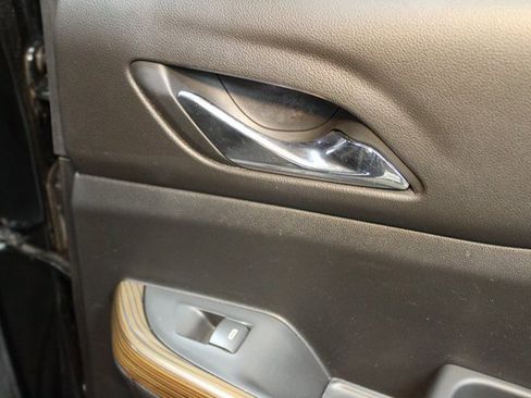 Used 2019 GMC Acadia SLE image 11