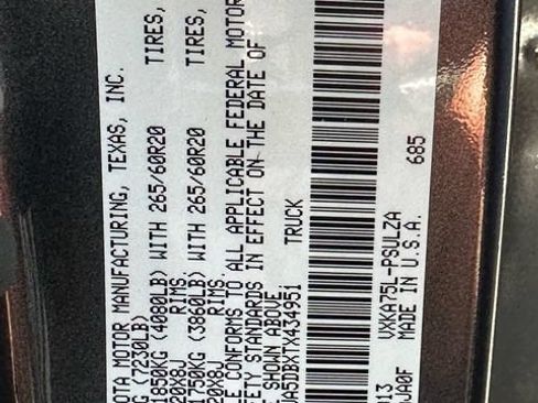 New 2026 Toyota Tundra Limited AWD/4WD image 25