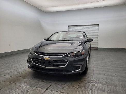 Used 2017 Chevrolet Malibu LT image 15