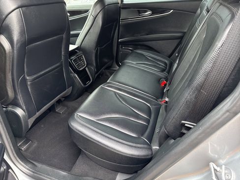 Certified 2022 Lincoln Nautilus FWD w/ Premium Package image 13