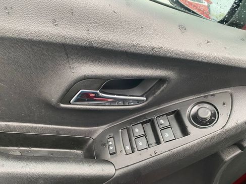 Used 2021 Chevrolet Trax LT w/ Driver Confidence Package image 11