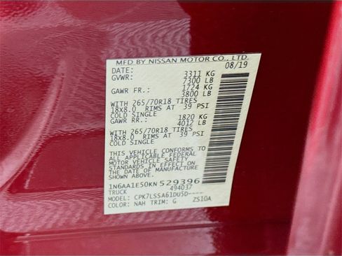 Certified 2019 Nissan Titan SV w/ SV Convenience Package image 37