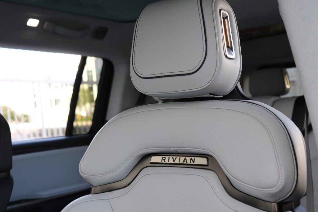 Used 2023 Rivian R1S Adventure Quad AWD/4WD image 65